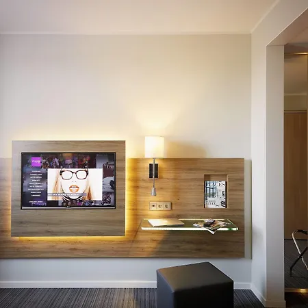 Moxy Munich Airport-2