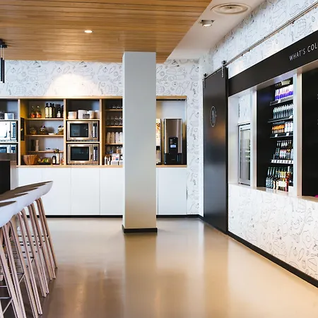 Moxy Munich Airport-2